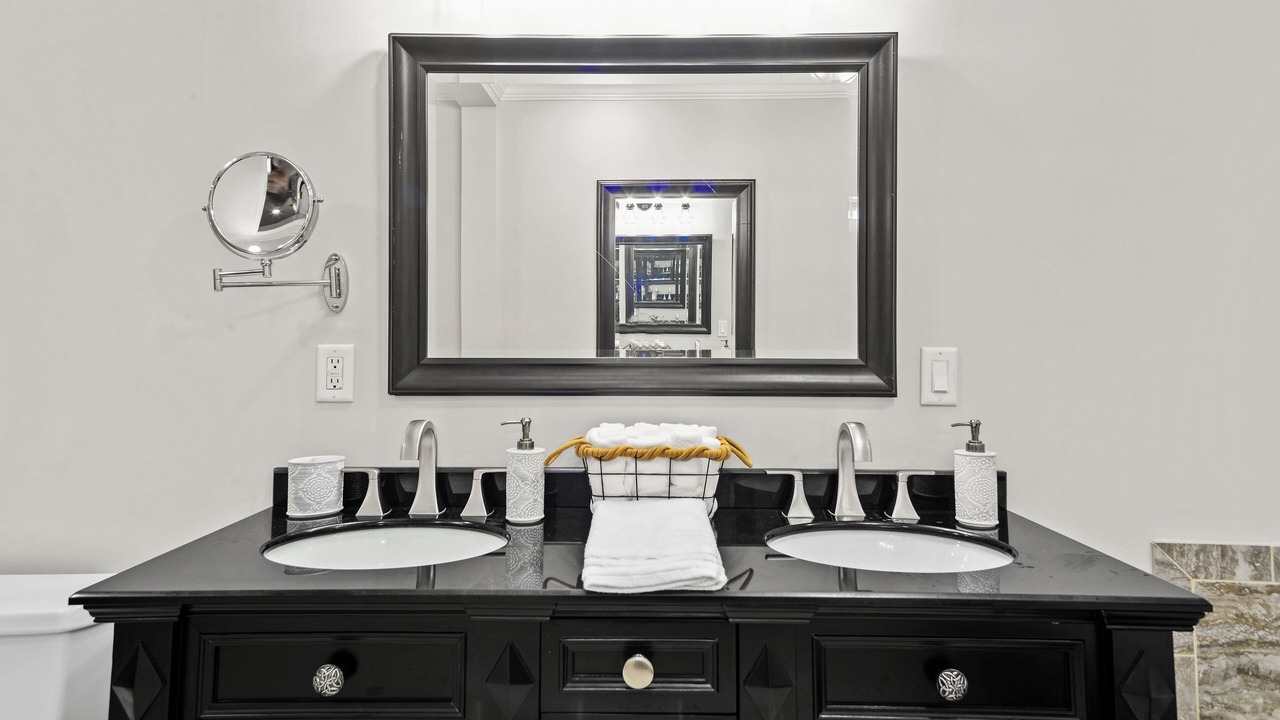 Photo of Bathroom in Ooltewah