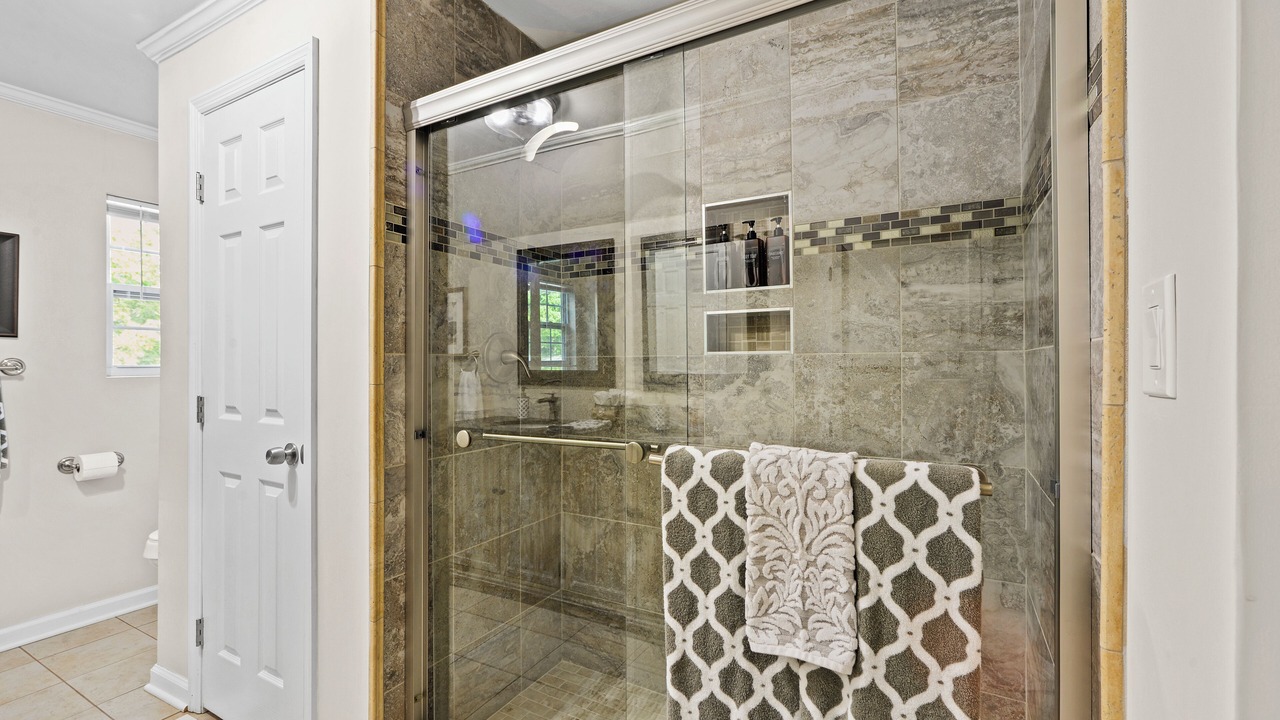 Photo of Bathroom in Ooltewah