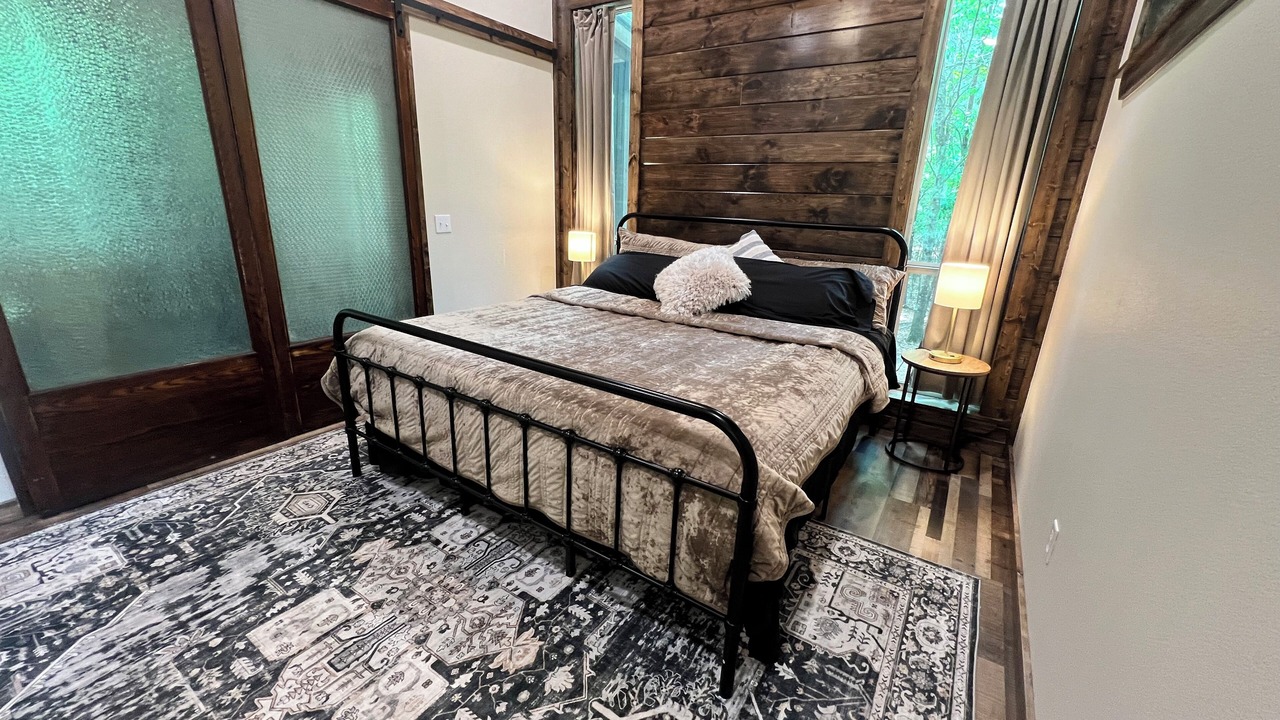 Photo of Bedroom in Muse