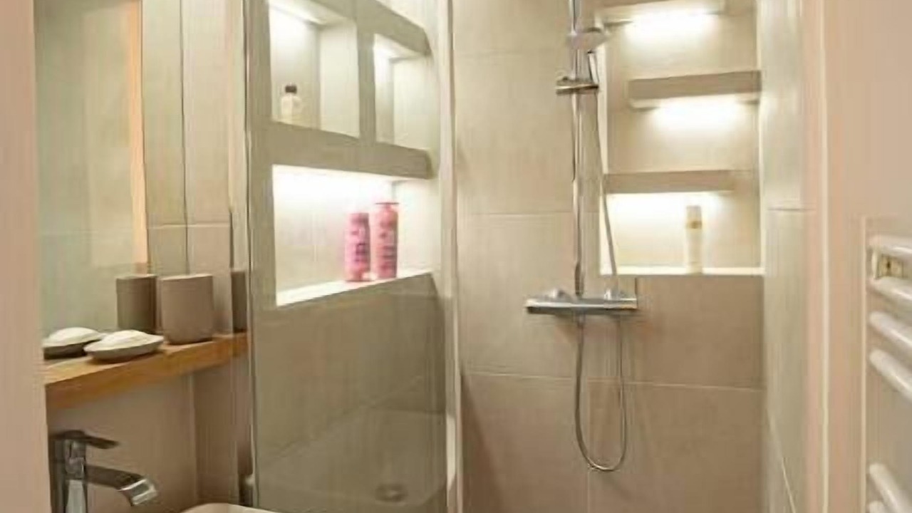 Photo of Bathroom in Saint-Vincent-de-Paul