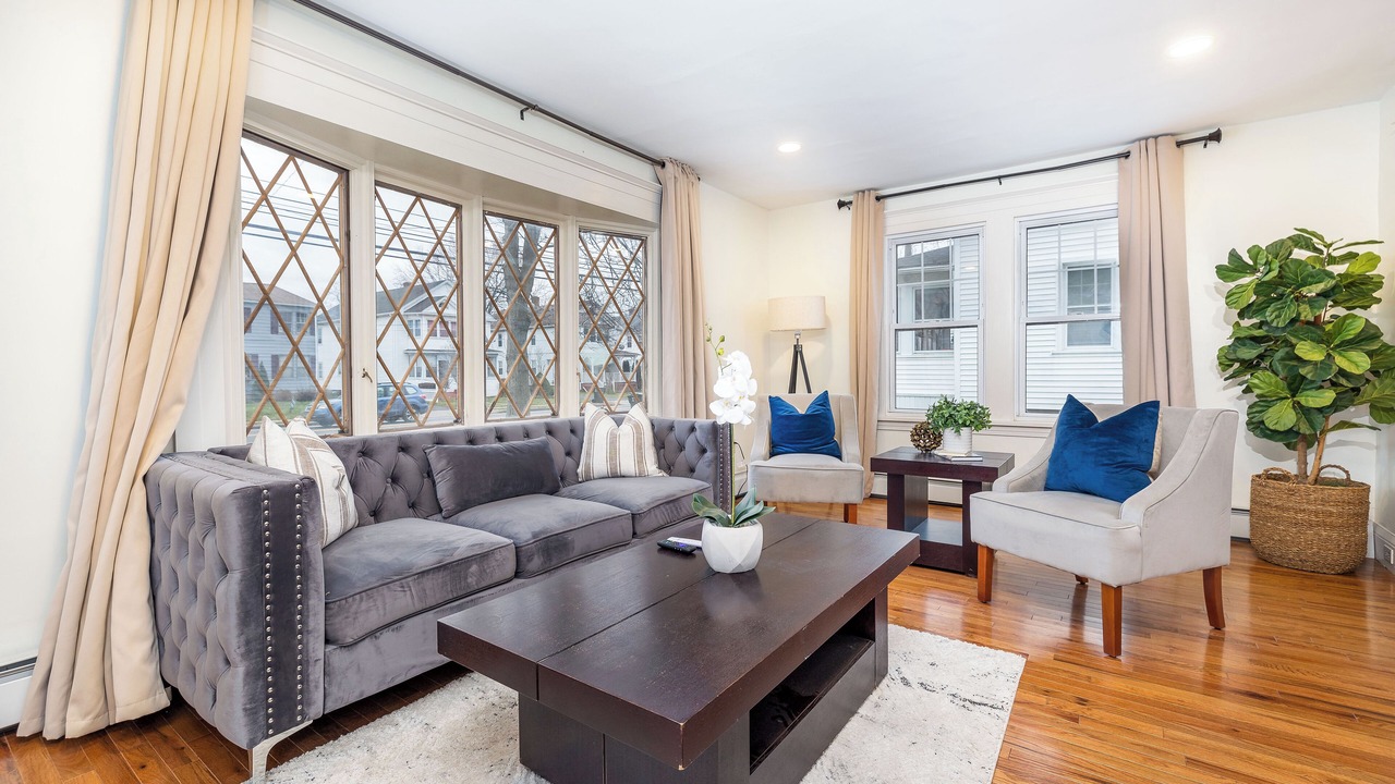 Photo of Livingroom in West Hartford