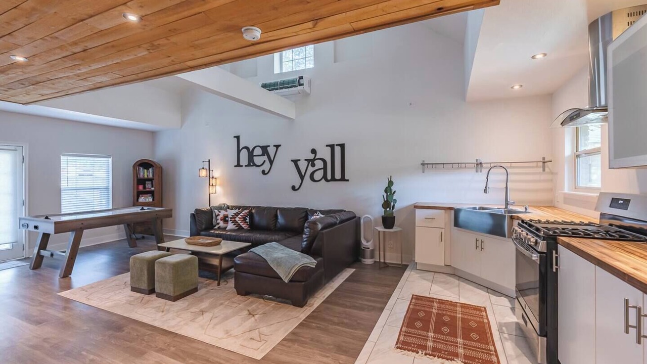 Photo of Bedroom in Vance Jackson