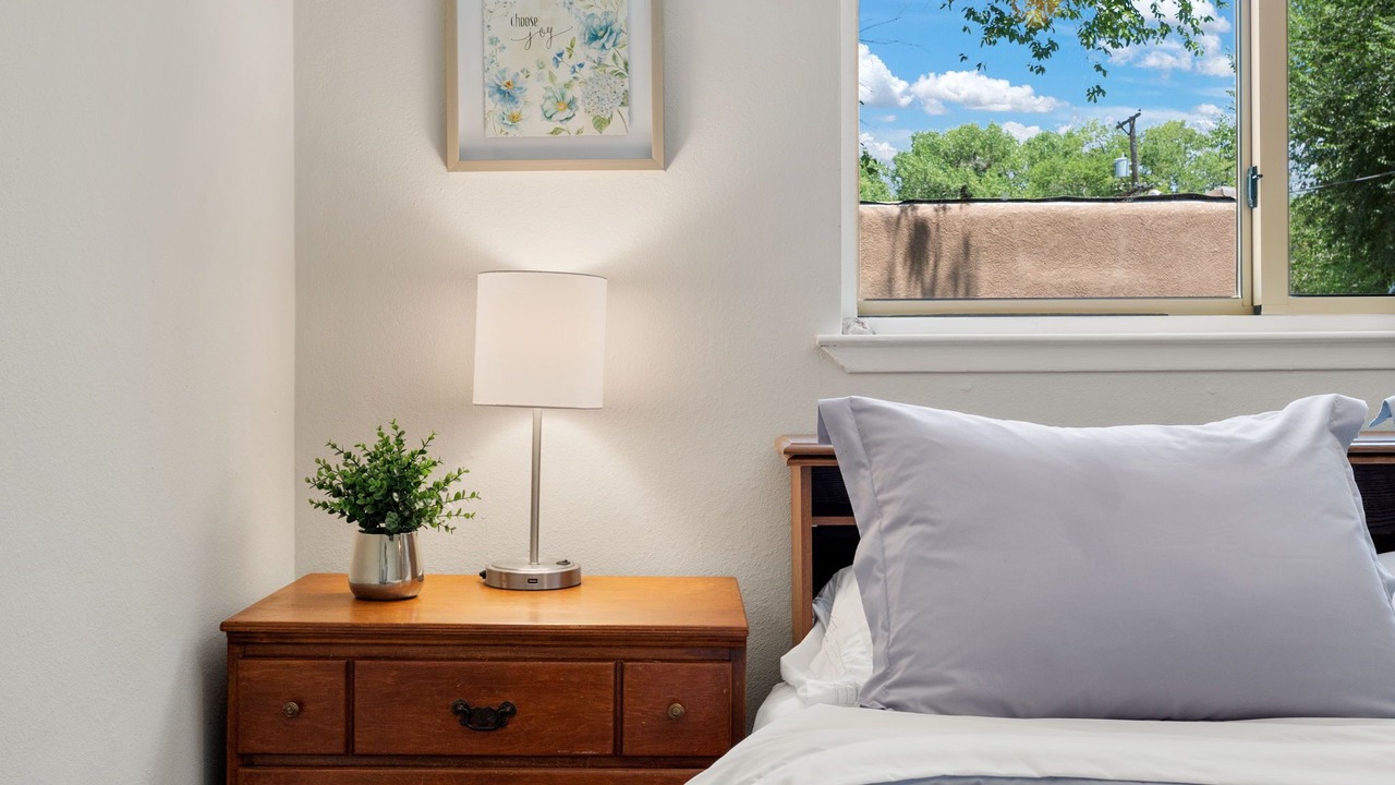 Photo of Bedroom in Pat Hurley