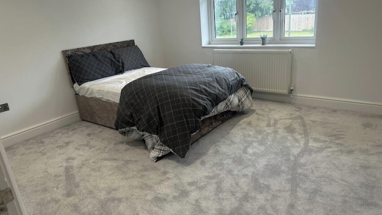 Photo of Bedroom in Aldershot