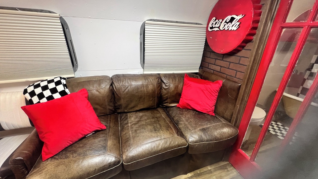 Photo of Livingroom in Graford