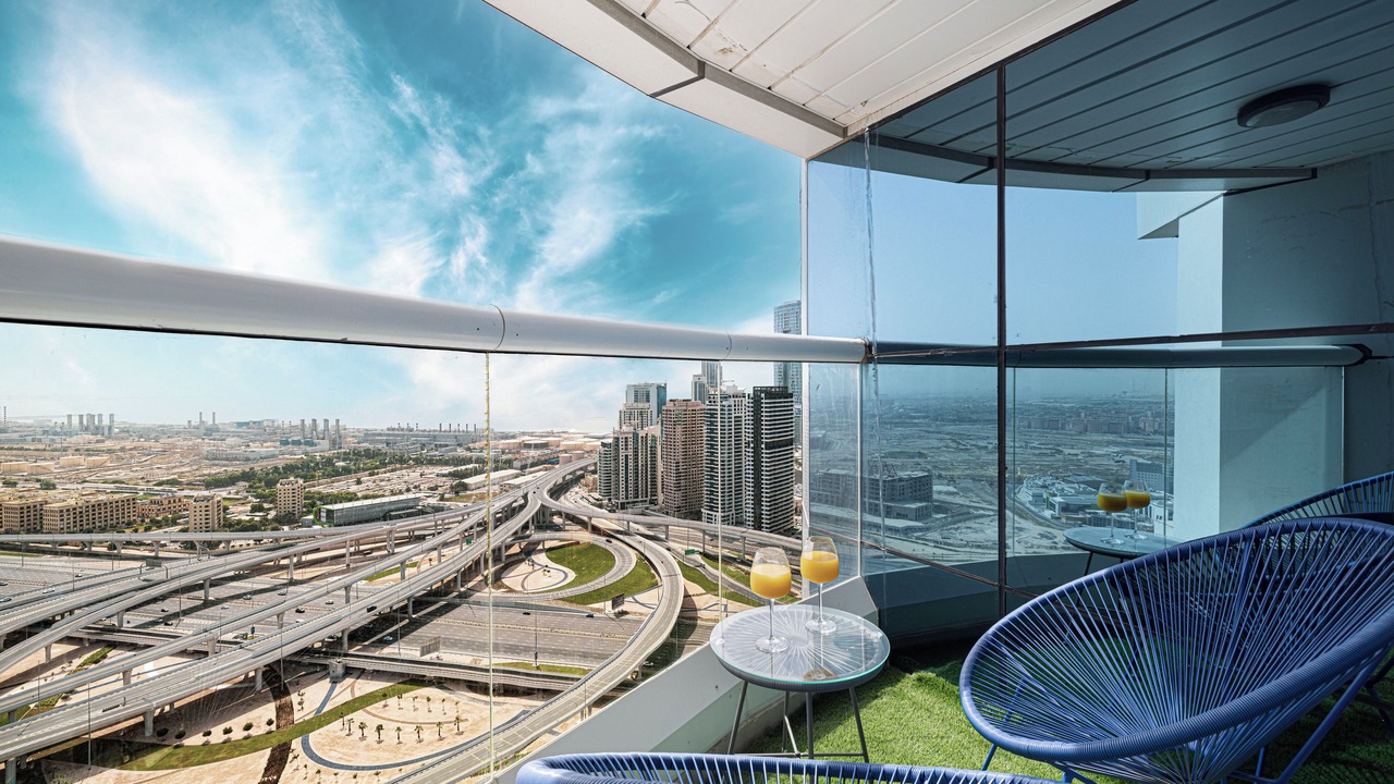 Photo of Patio Balcony in Jumeirah Lake Towers