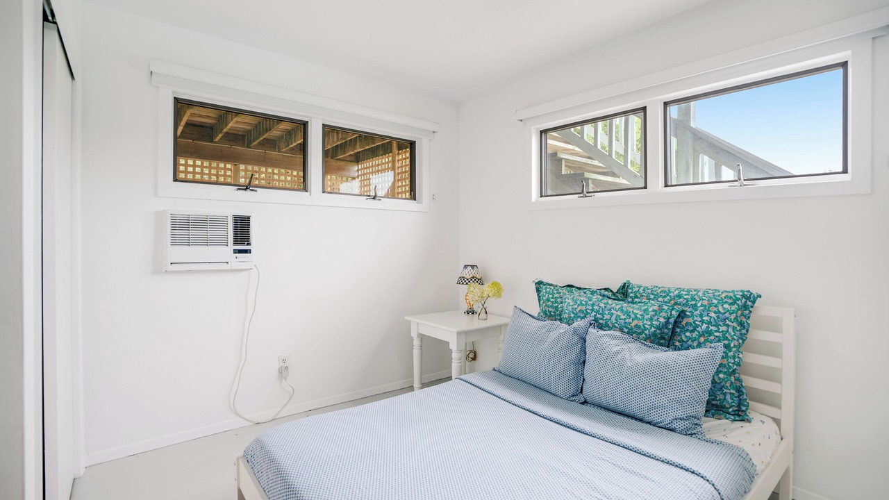 Photo of Bedroom in Beach Hampton