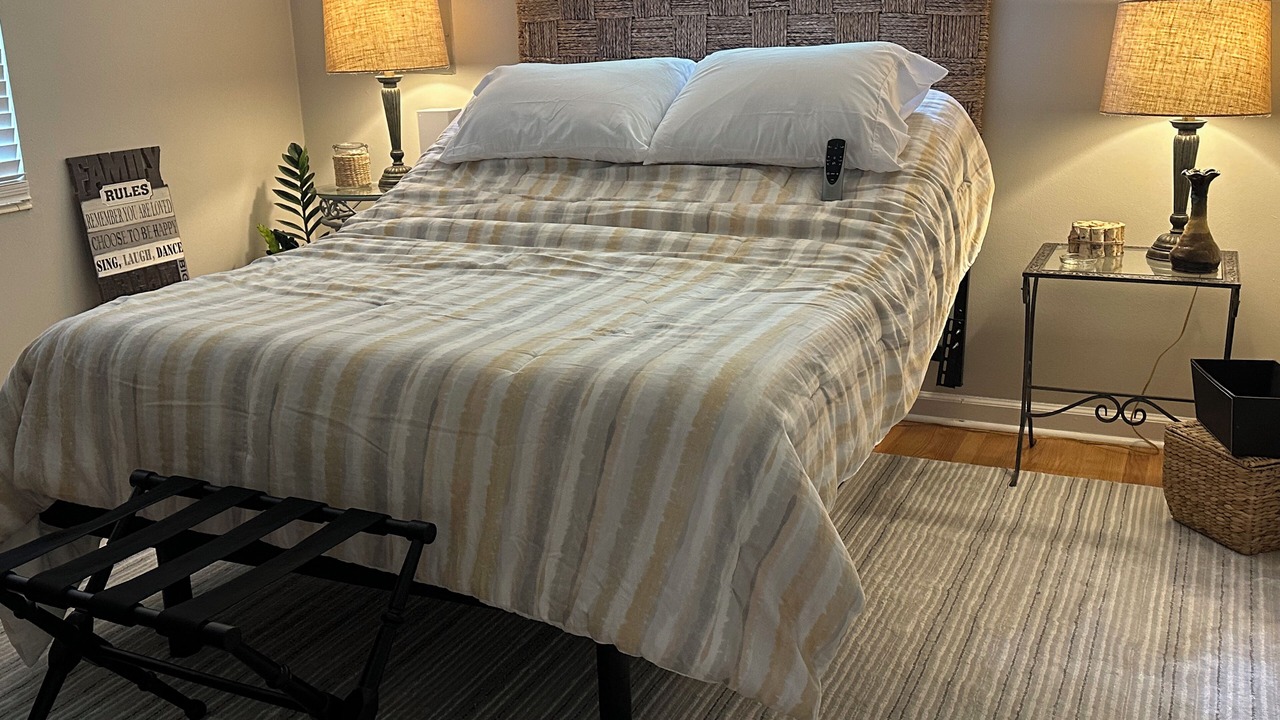 Photo of Bedroom in Cleveland