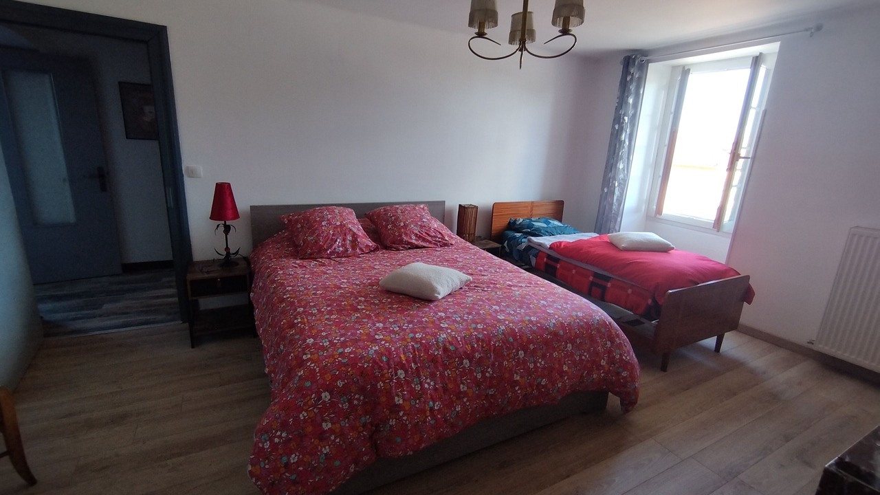 Photo of Bedroom in Sainte-Gemme
