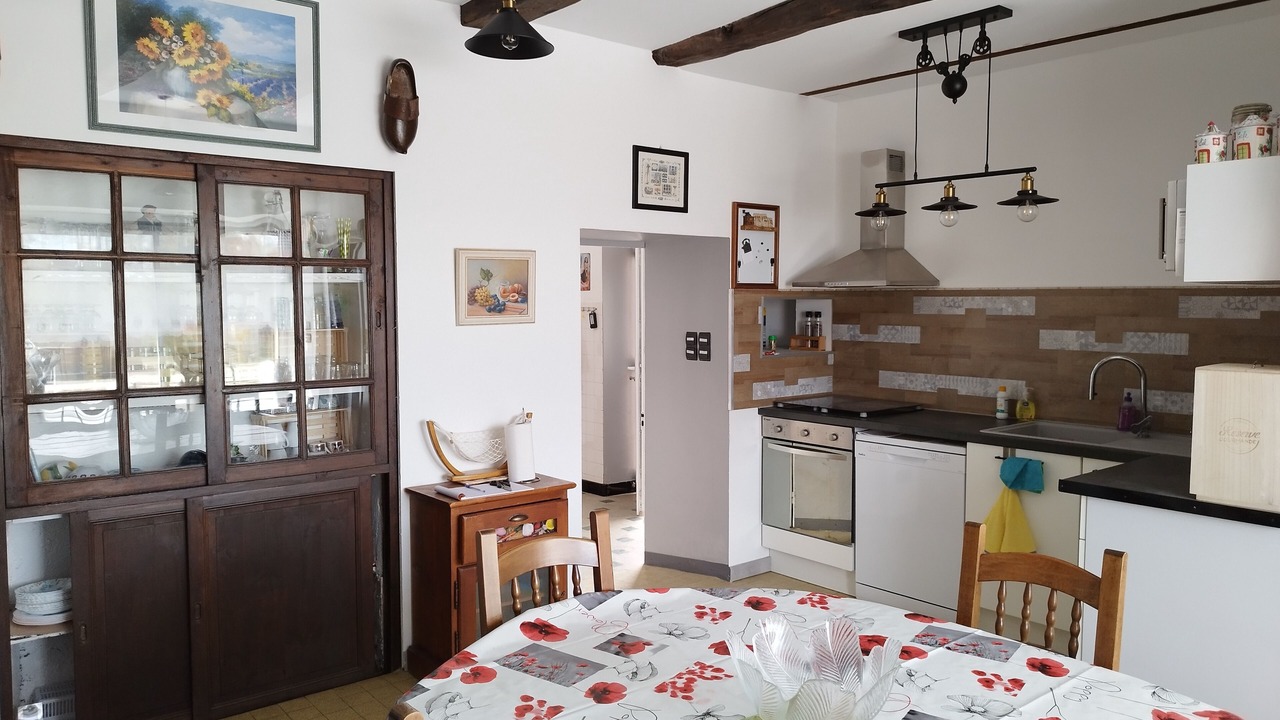 Photo of Kitchen in Sainte-Gemme