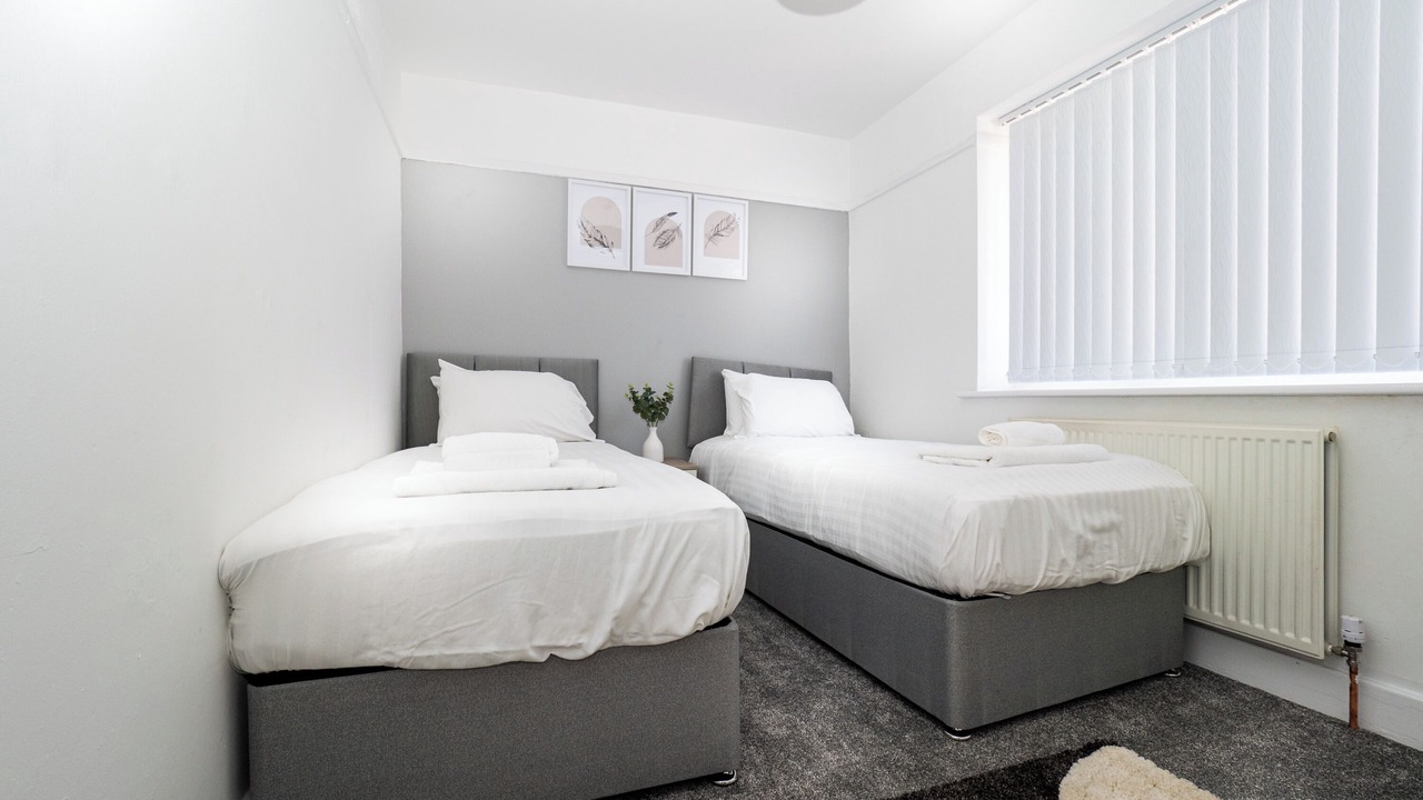 Photo of Bedroom in Wallasey