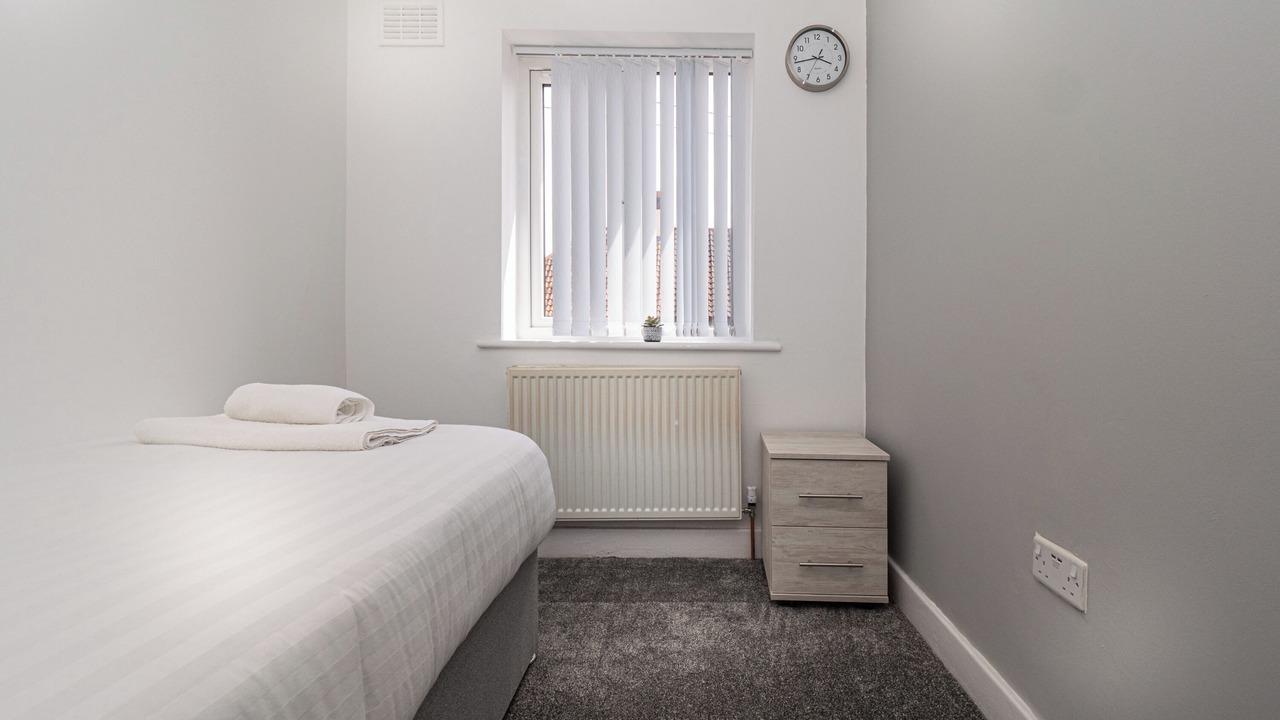 Photo of Bedroom in Wallasey