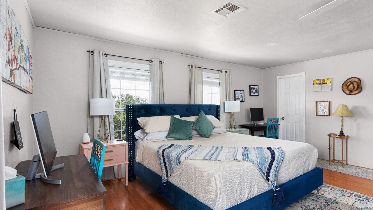 Photo of Bedroom in Dripping Springs