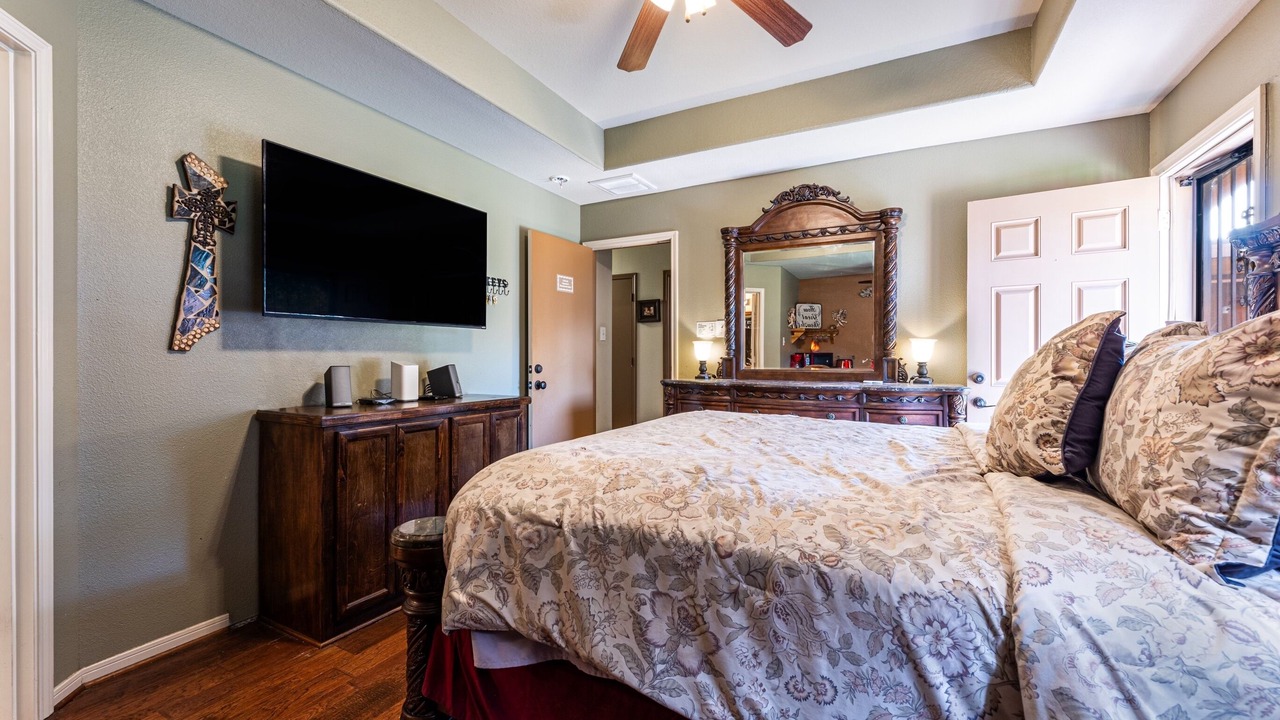 Photo of Bedroom in Atascocita