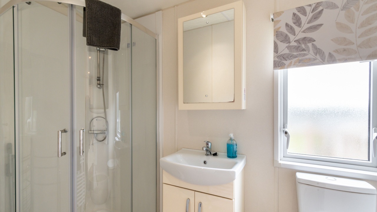 Photo of Bathroom in Felinfach