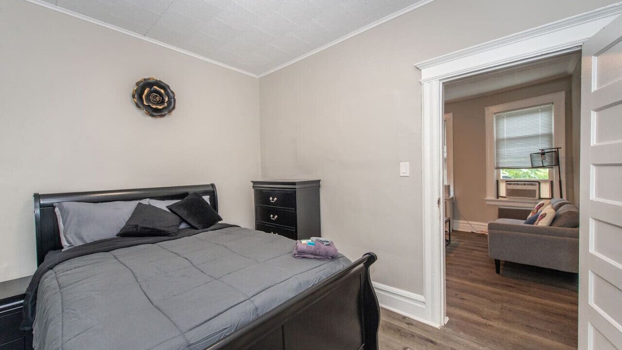 Photo of Bedroom in Harrison