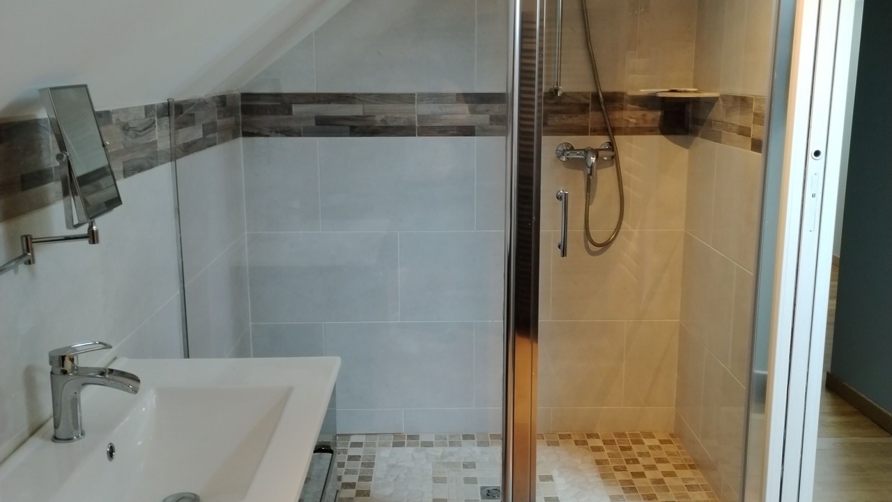 Photo of Bathroom in Parigny-les-Vaux