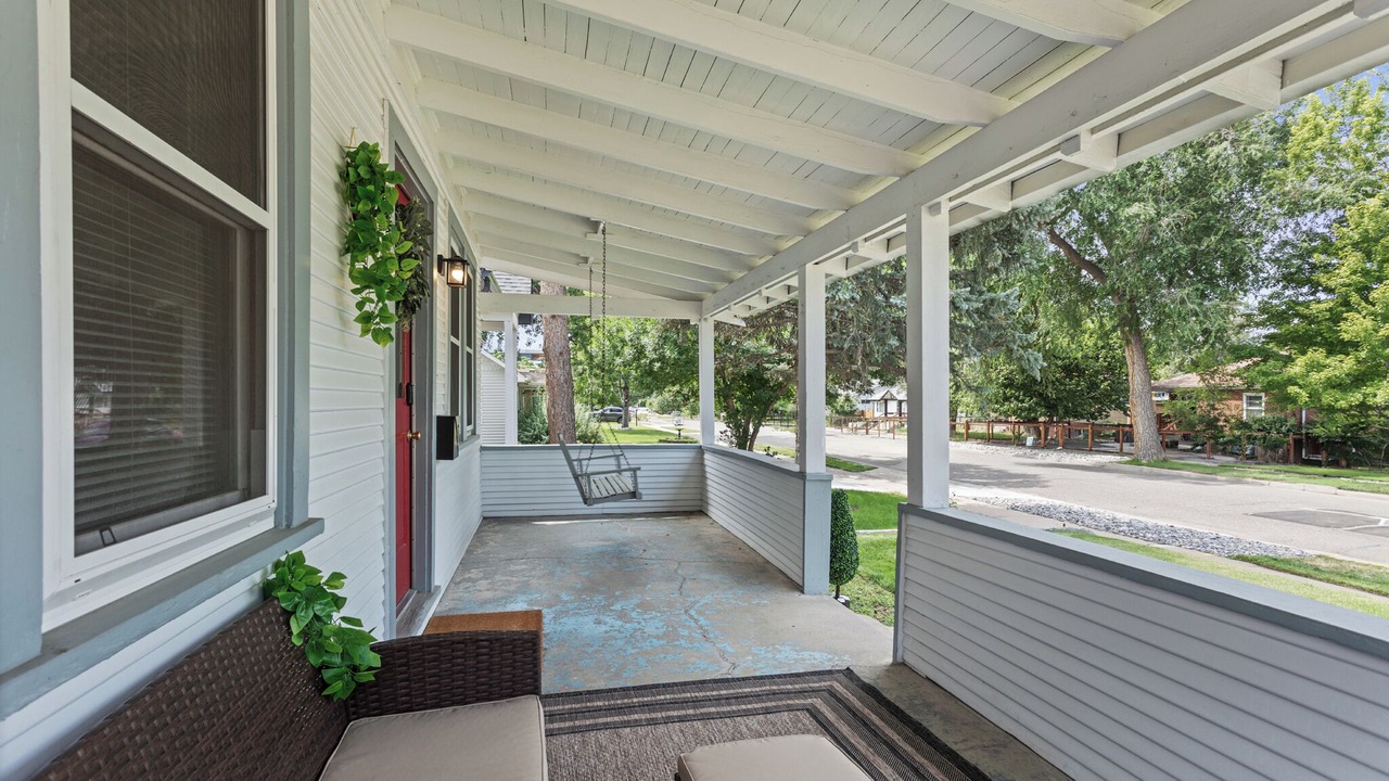 Photo of Patio Balcony in Englewood
