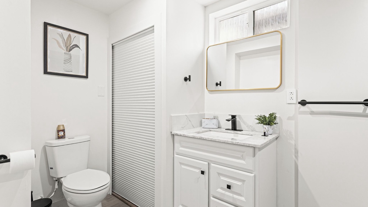 Photo of Bathroom in Englewood