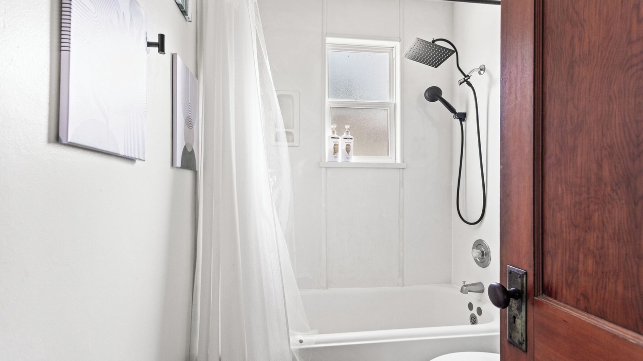 Photo of Bathroom in Englewood