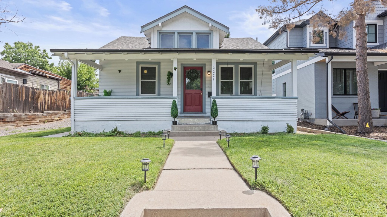 Photo of Outdoor in Englewood