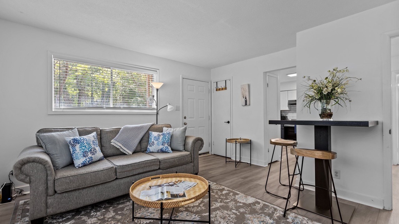 Photo of Livingroom in Chapel Hill