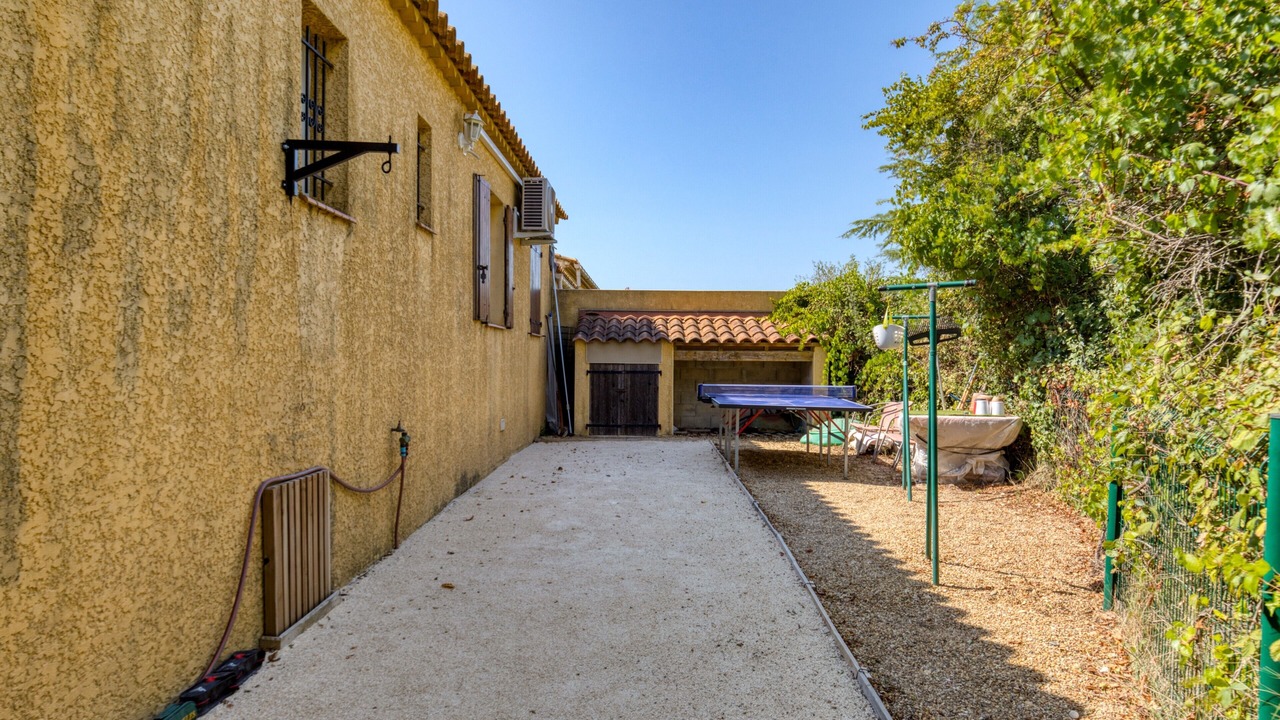Photo of Patio Balcony in Generac