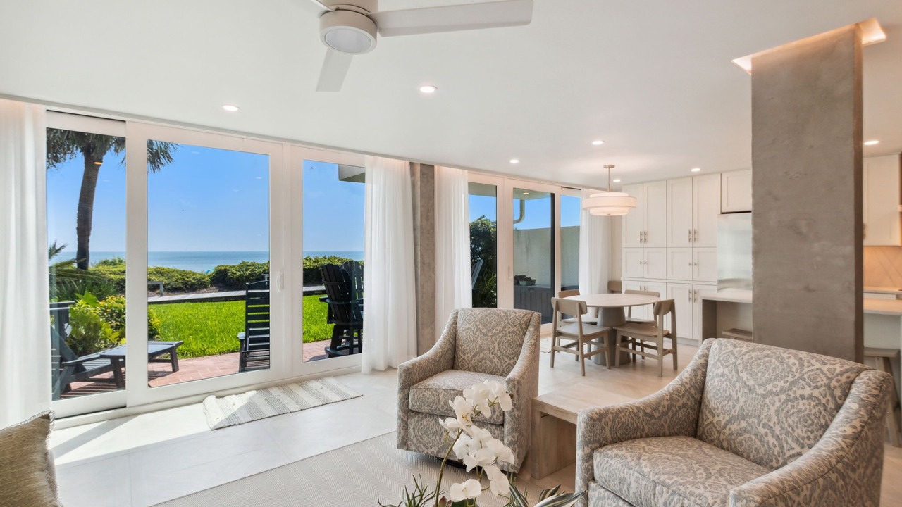 Photo of Livingroom in Fernandina Beach