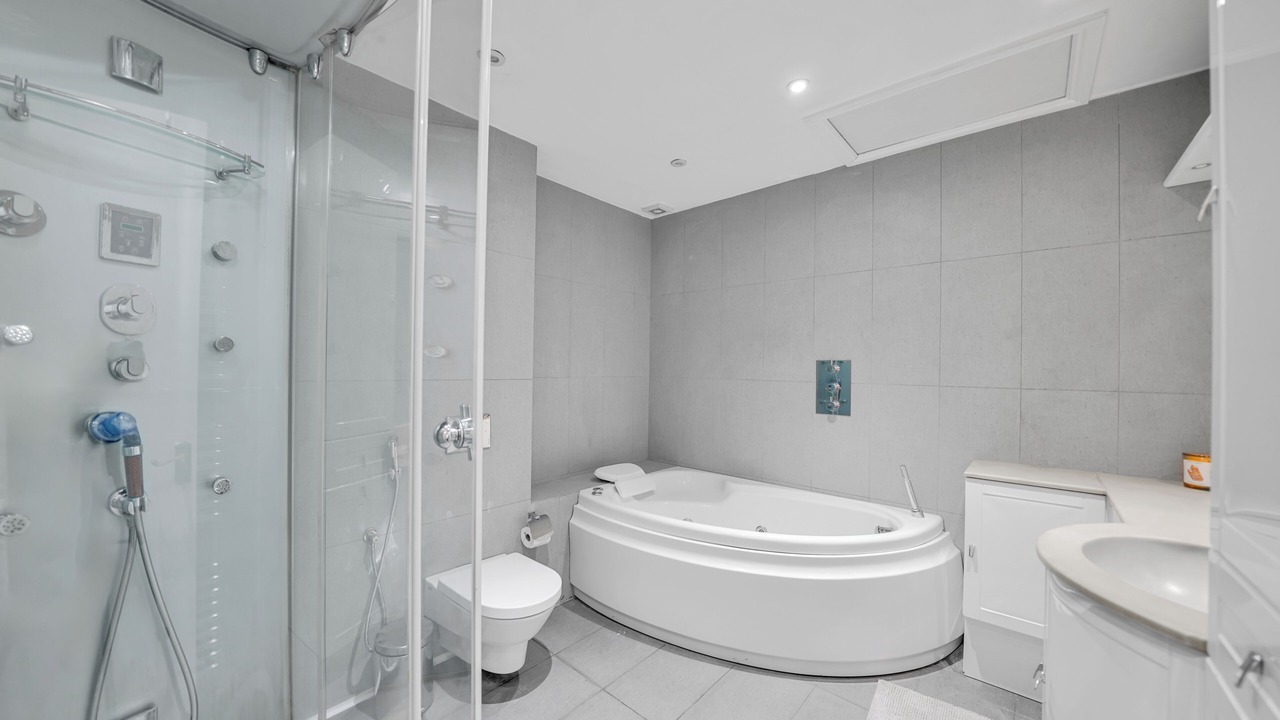 Photo of Bathroom in Harrow
