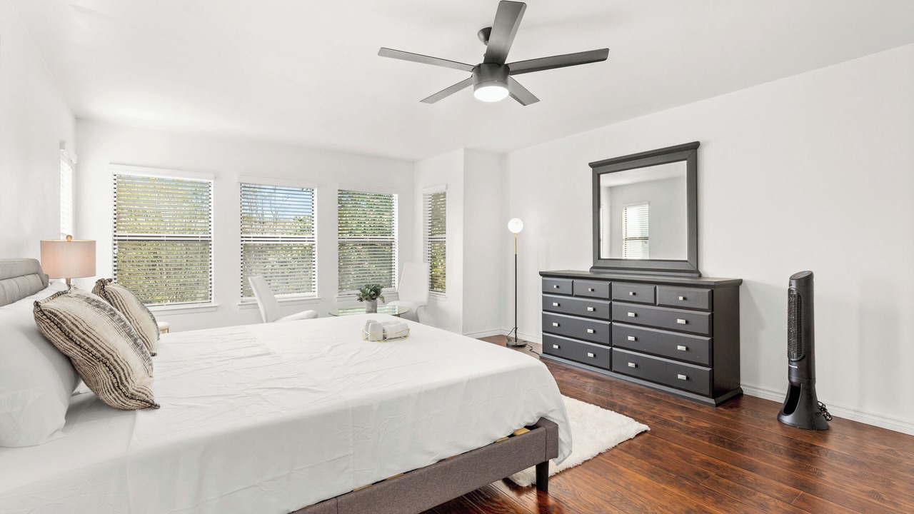 Photo of Bedroom in North San Antonio - SAT
