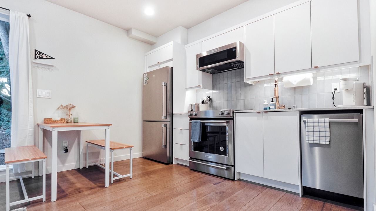 Photo of Kitchen in East Queen Anne