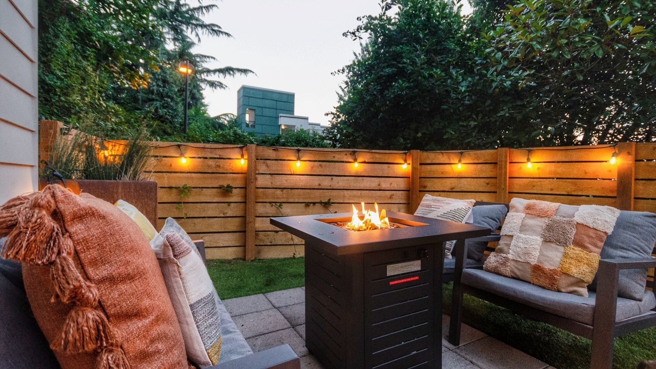 Photo of Patio Balcony in East Queen Anne