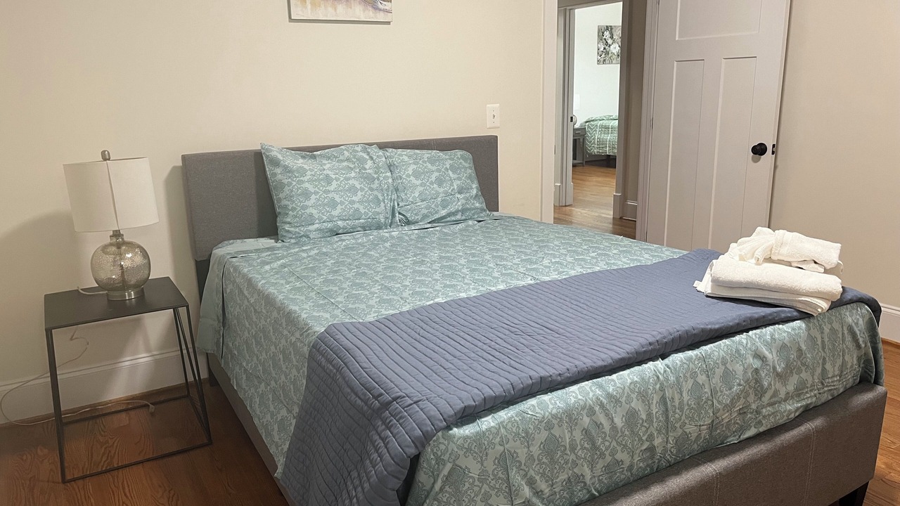 Photo of Bedroom in Addison Heights