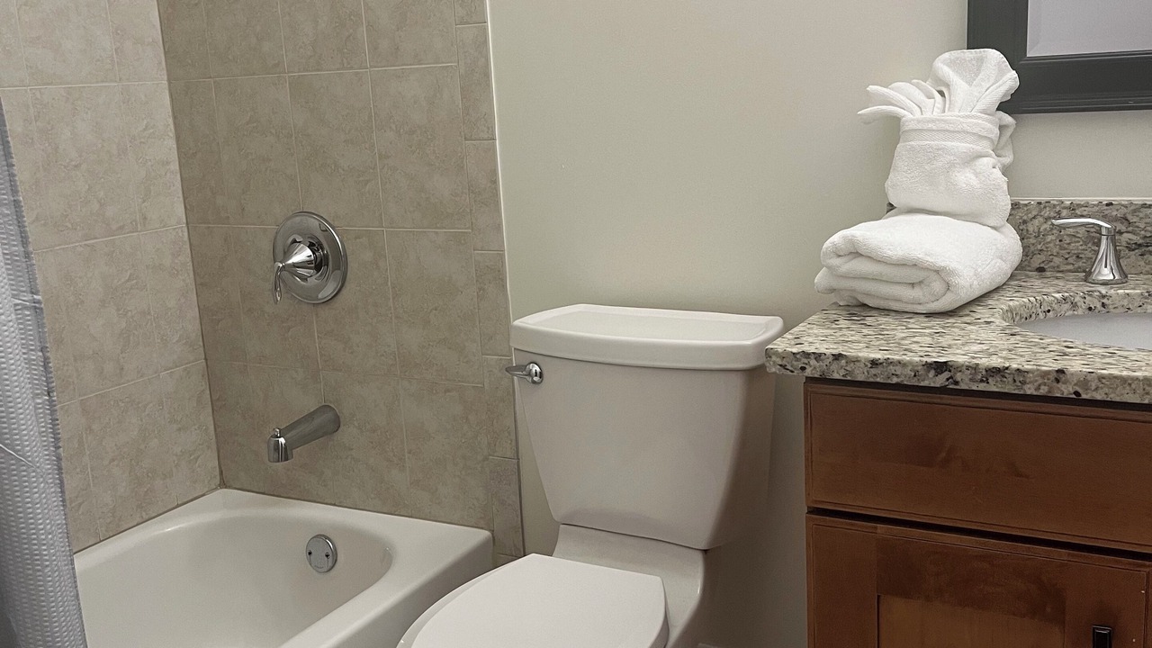 Photo of Bathroom in Addison Heights