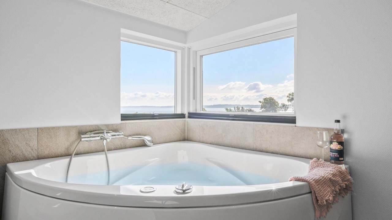 Photo of Bathroom in Aabenraa