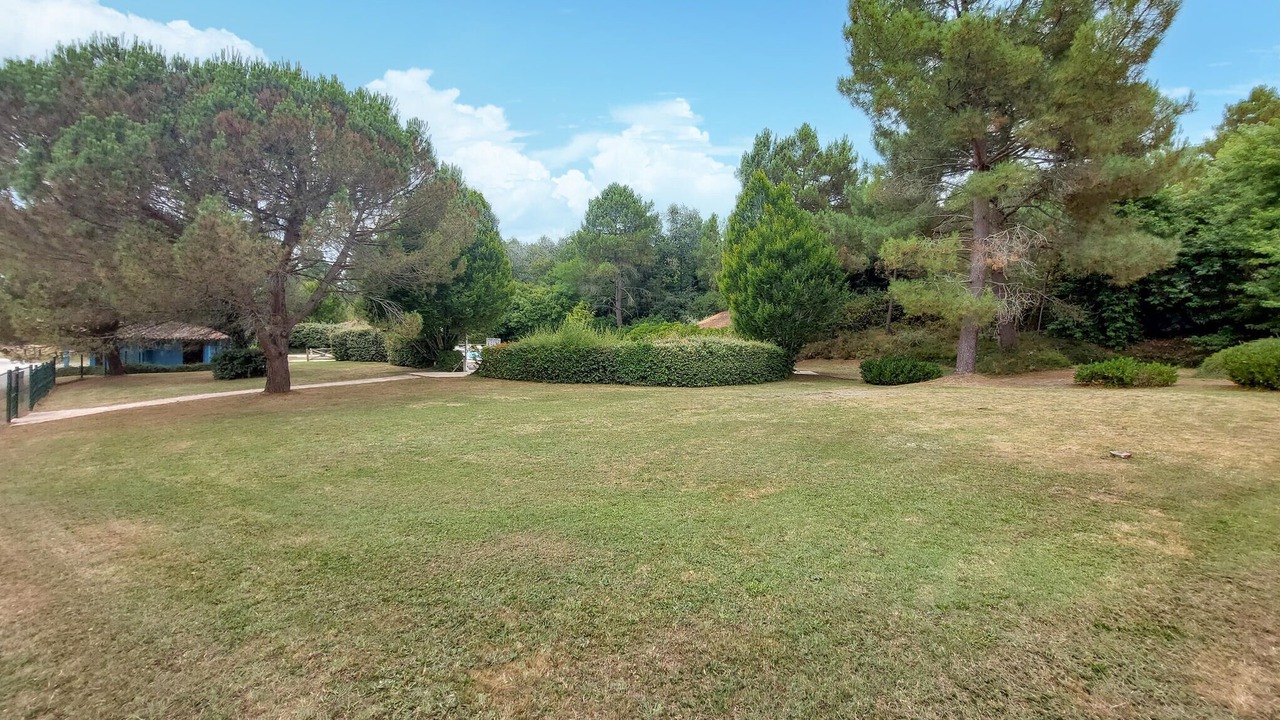 Photo of Others in Brossac