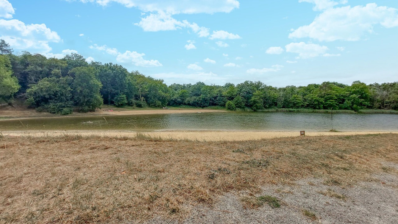 Photo of Others in Brossac