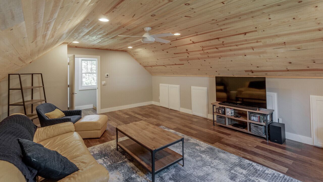 Photo of Bedroom in Crosslake