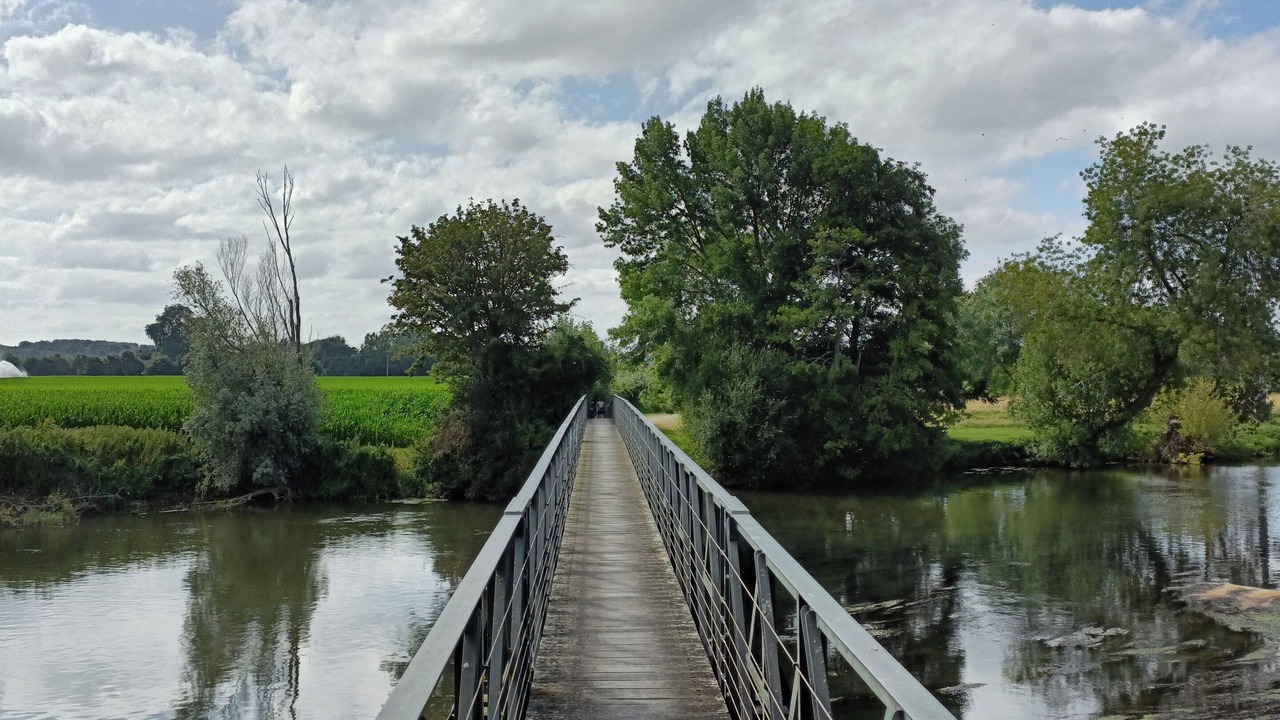Photo of Others in Neuville-sur-Sarthe