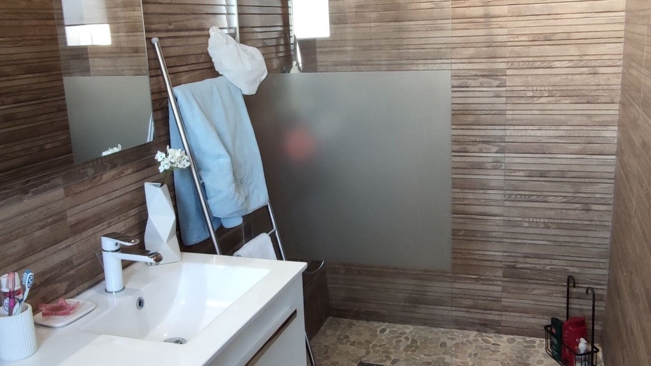 Photo of Bathroom in Villeneuve-de-la-Raho