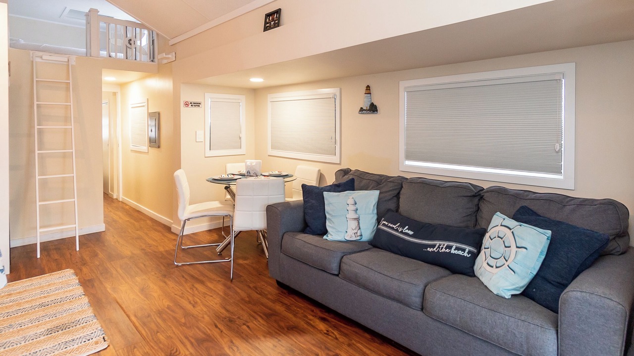 Photo of Livingroom in Key Largo