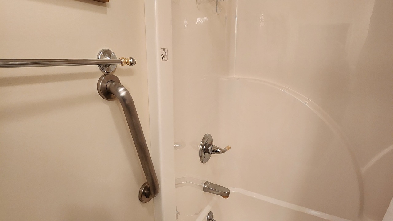 Photo of Bathroom in Benton