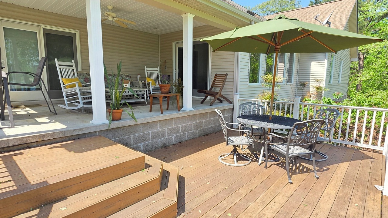 Photo of Outdoor in Benton