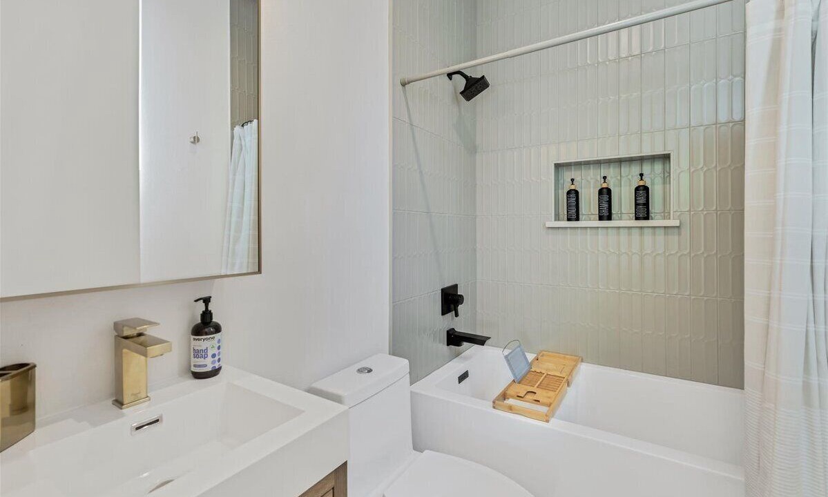 Photo of Bathroom in Cherrywood