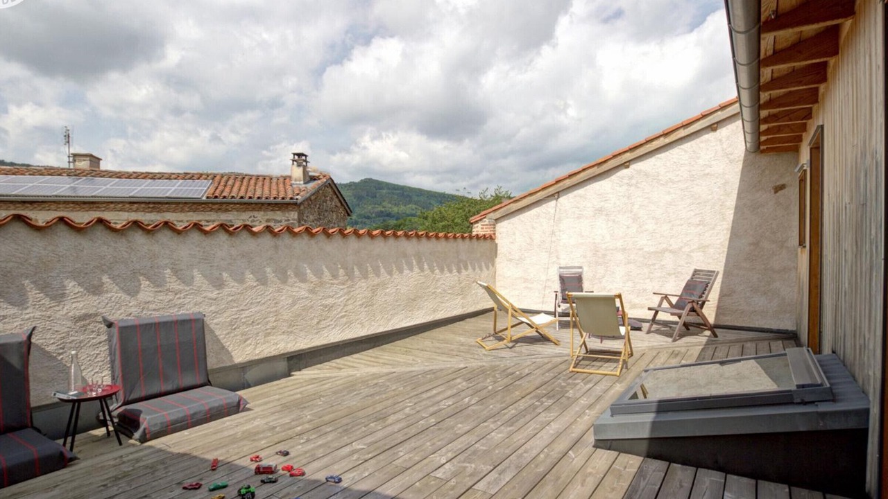 Photo of Patio Balcony in Verrieres-en-Forez