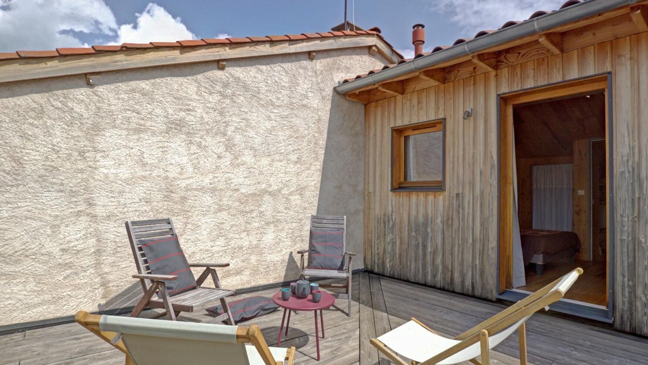 Photo of Patio Balcony in Verrieres-en-Forez