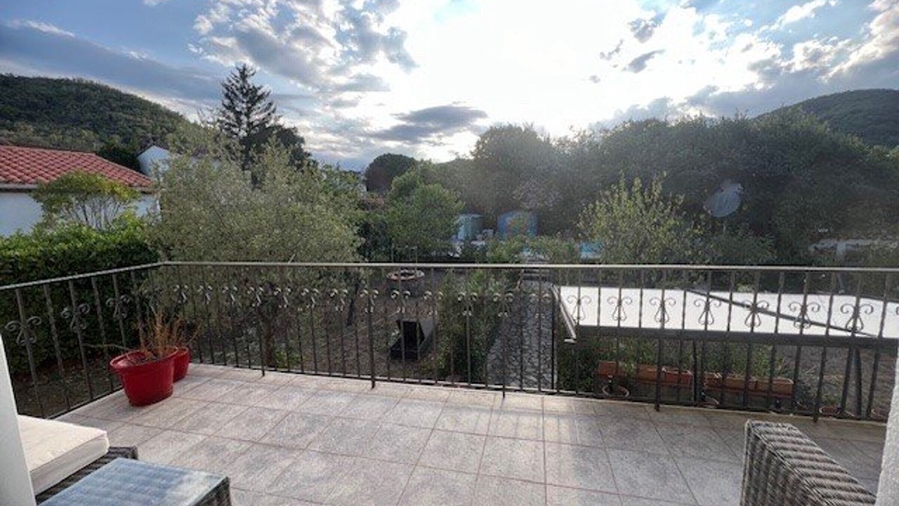 Photo of Patio Balcony in Arles-sur-Tech