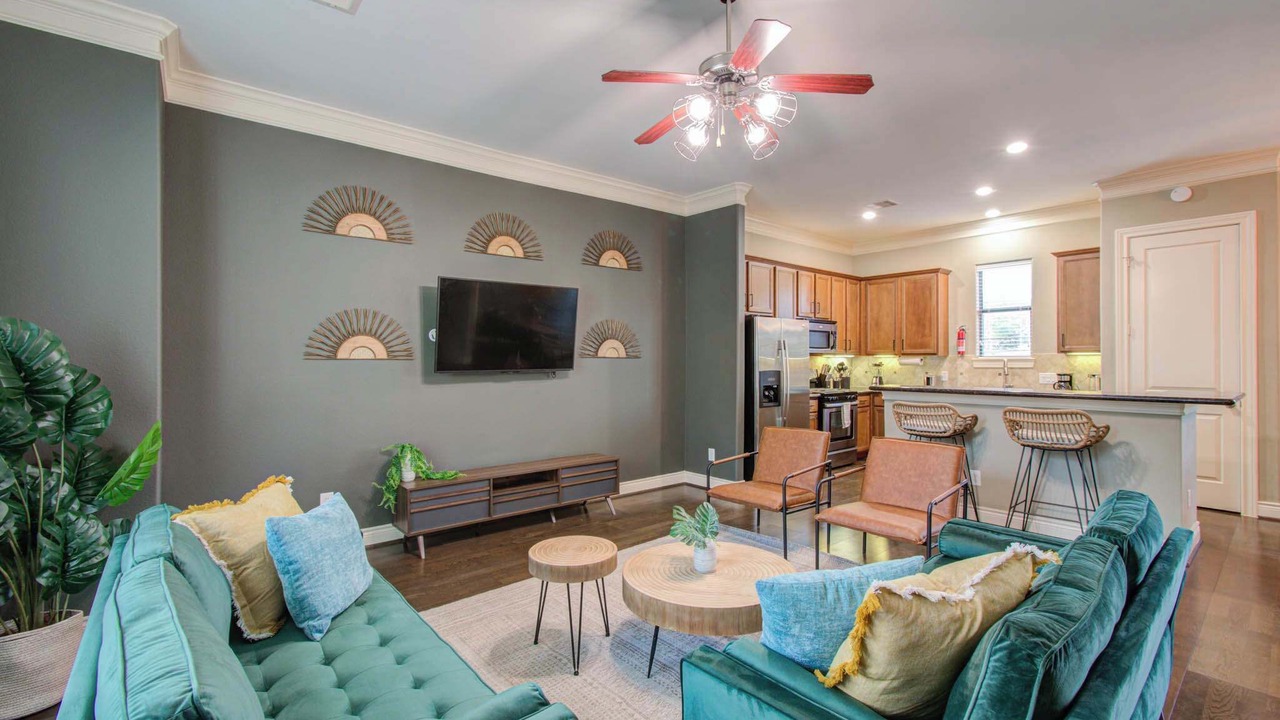 Photo of Bedroom in South Central Houston
