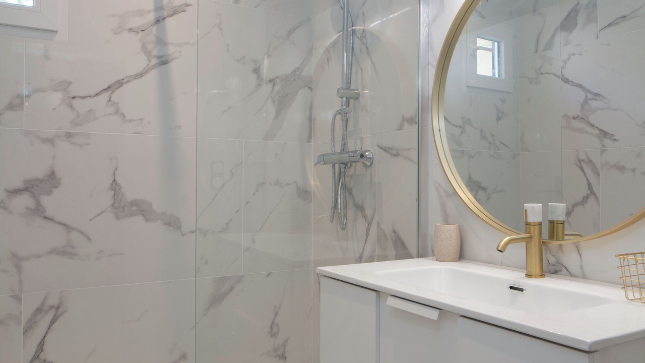 Photo of Bathroom in Le Bourget