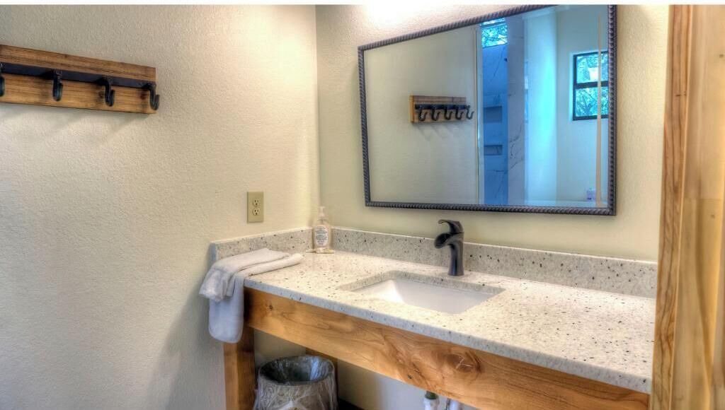 Photo of Bathroom in Leakey